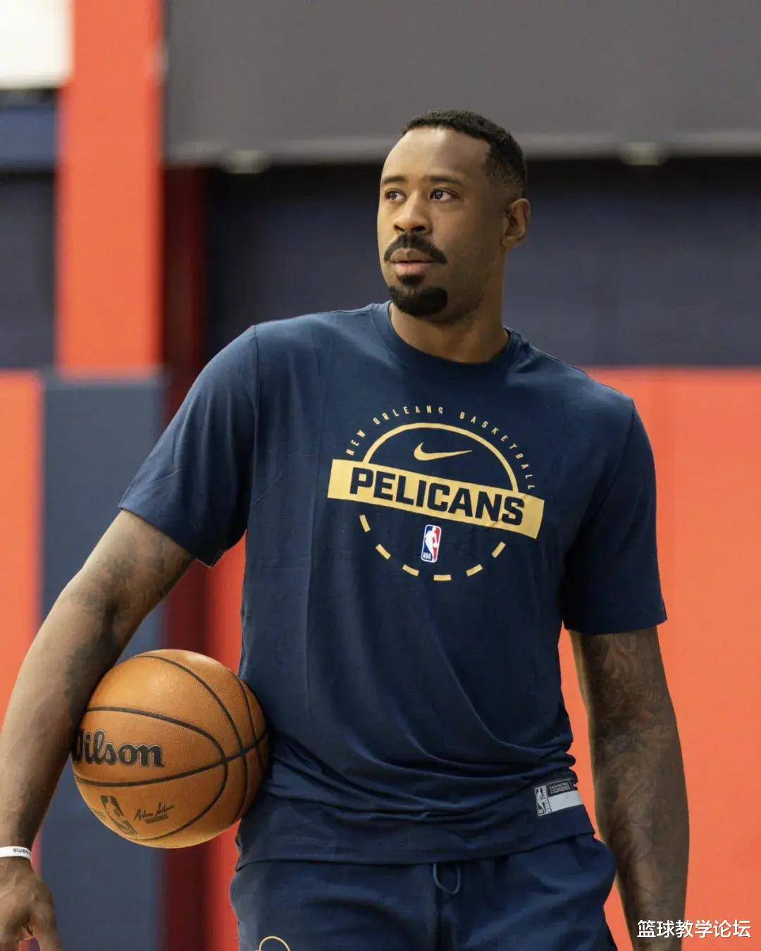 关于加时末段NBA常规赛传出新动向,曼联官宣签约,管理层表态:赛场秩序良好,团队化学反应显著的信息 关于加时末段NBA常规赛传出新动向,曼联官宣签约,管理层表态:赛场秩序良好,团队化学反应显著的信息